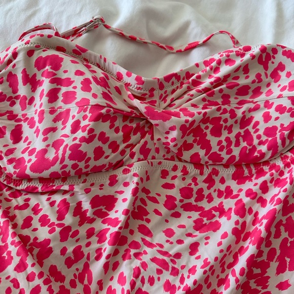 💫 HOST PICK 💫 GAP Maternity Swimsuit - 2 piece full coverage - Picture 8 of 13